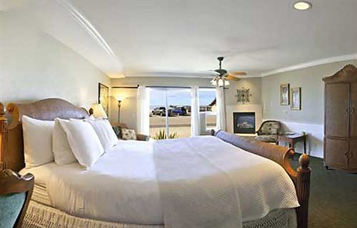 On The Beach Bed And Breakfast Cayucos Exterior photo